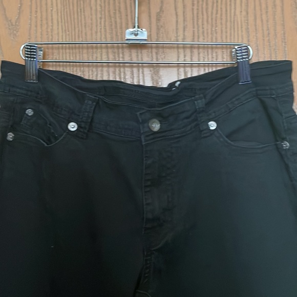 Stylish black jeans with copper color design paint pattern on legs - Picture 2 of 9